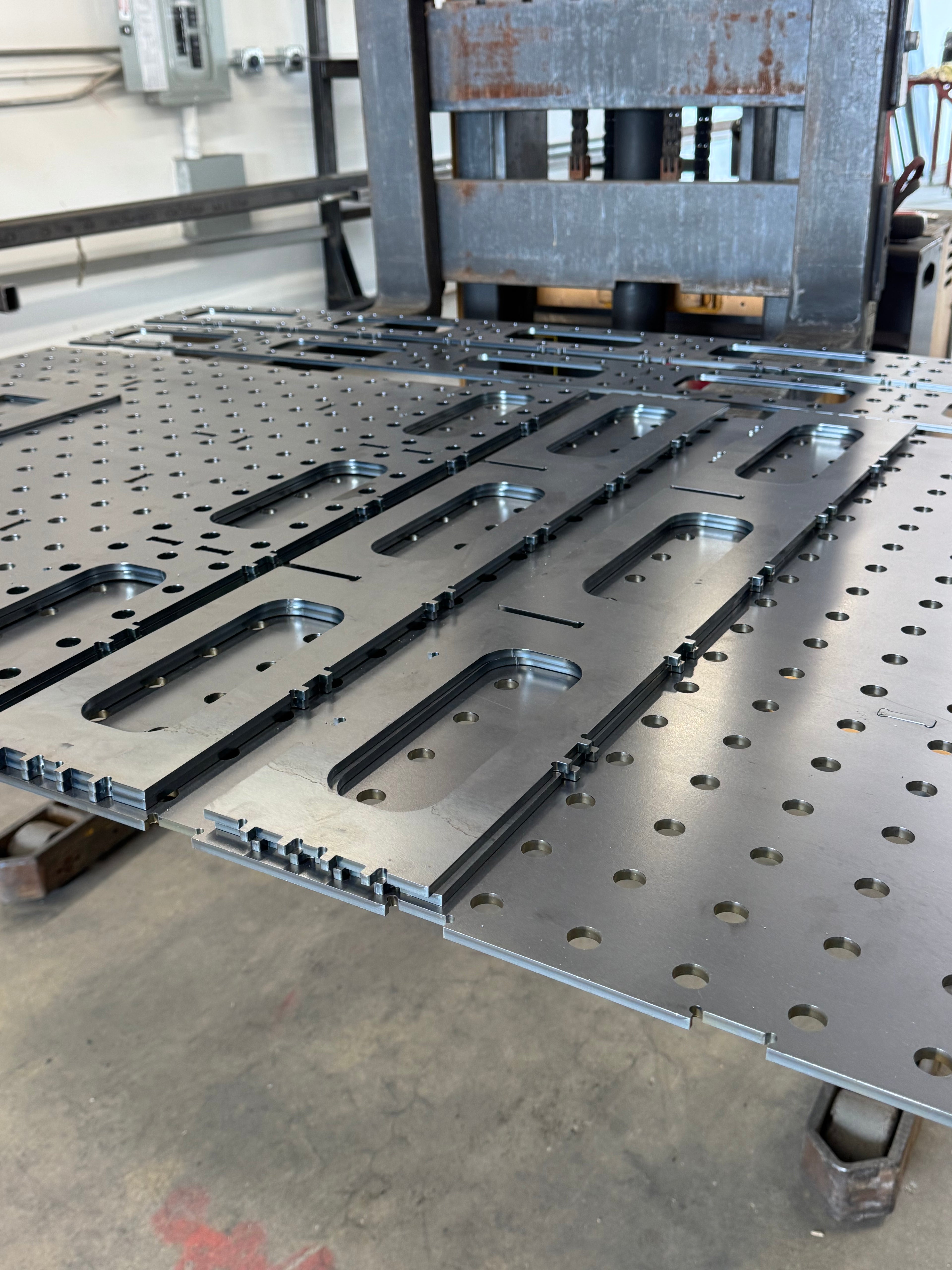 2x4 Fixture Welding Table DIY
